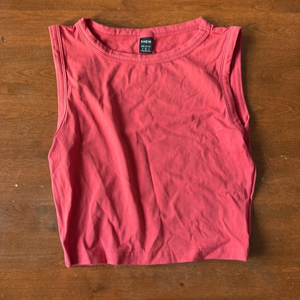 Pink tank top